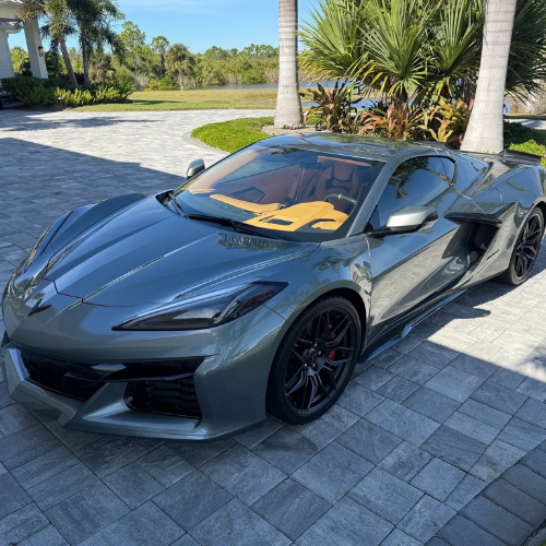 Car Detailing in Bradenton showing detailed finish care